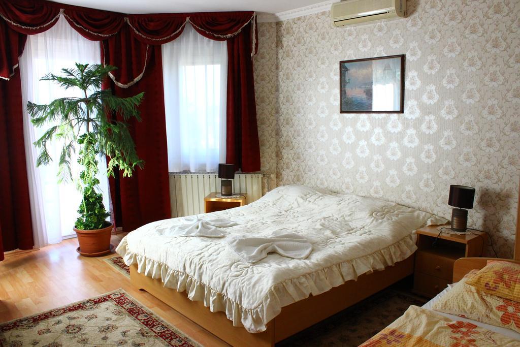 Bed and Breakfast Kalman Panzio Szegedin Exterior foto