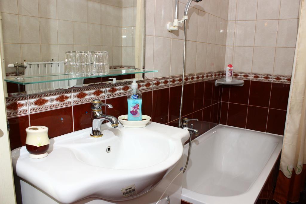Bed and Breakfast Kalman Panzio Szegedin Exterior foto
