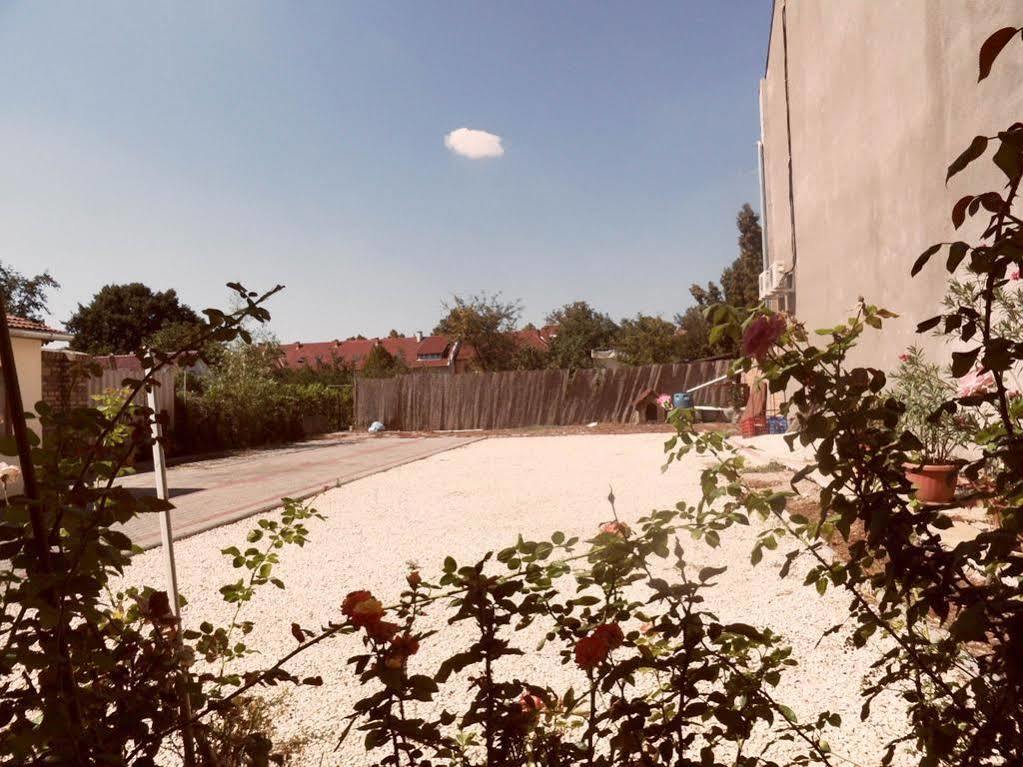 Bed and Breakfast Kalman Panzio Szegedin Exterior foto